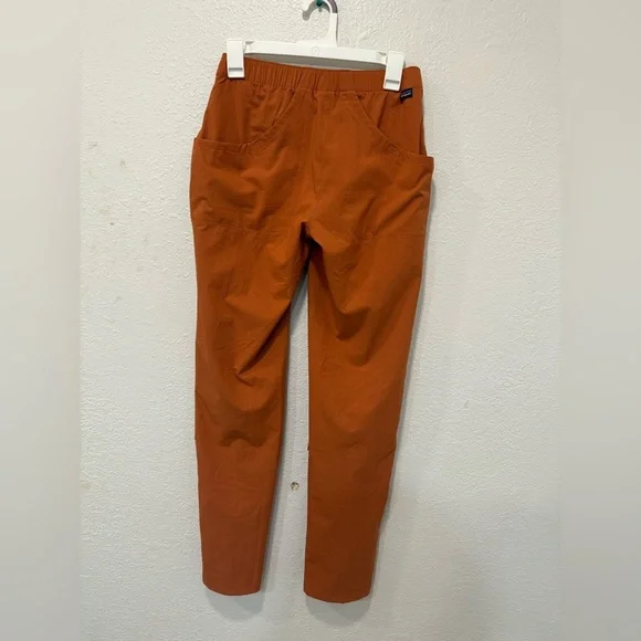 Patagonia® Worn Wear
W's High Spy Pants - Regular - Picture 3 of 11